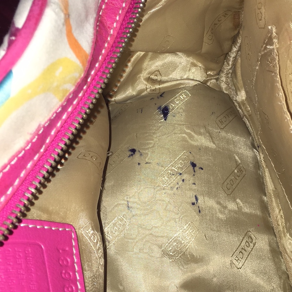 Authentic Coach handbag - Picture 4 of 7